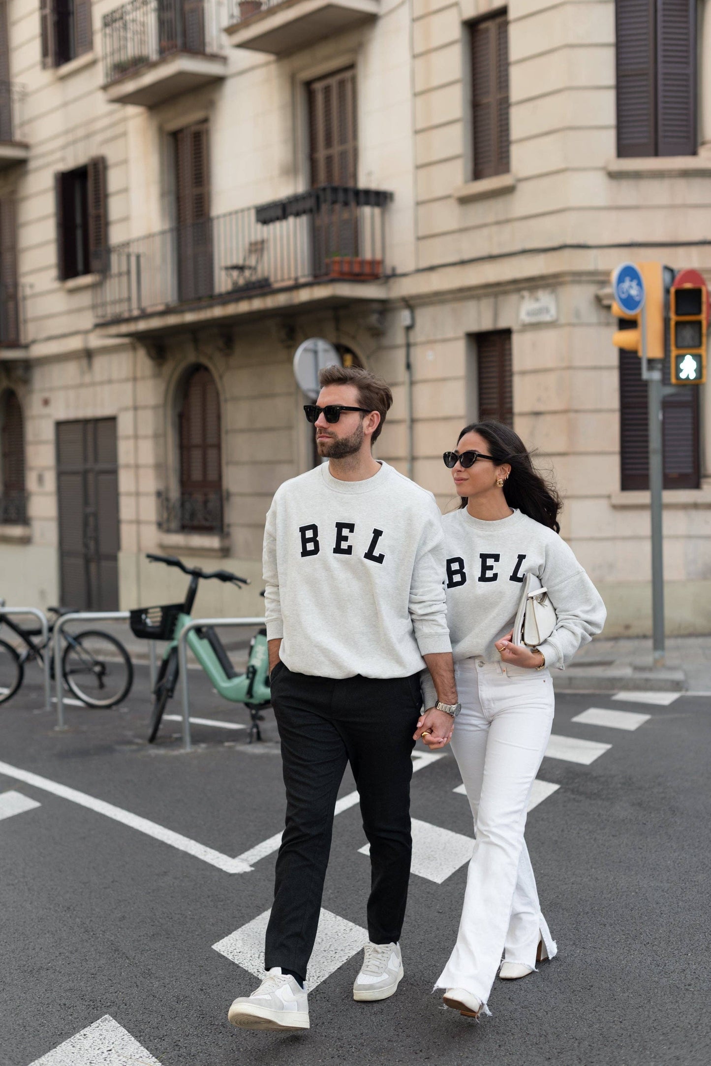 Sweatshirt BEL Essential Comfort
